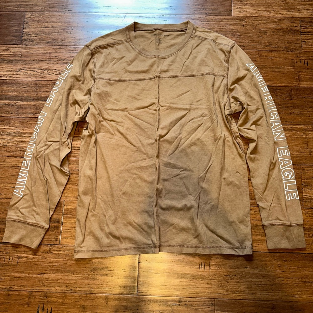 American Eagle shirt